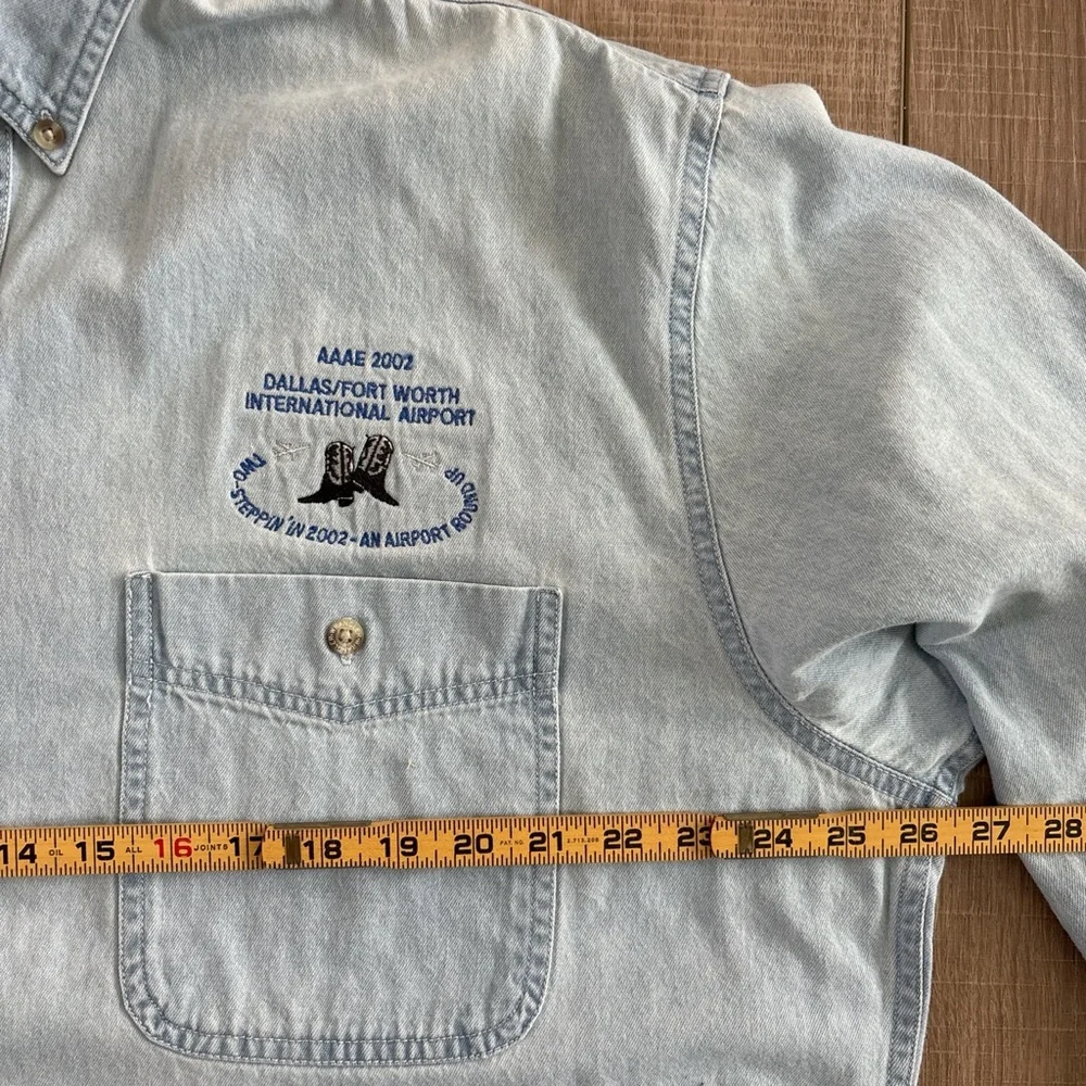 Wrangler Light Blue Denim Button-Down Shirt with Chest Pocket